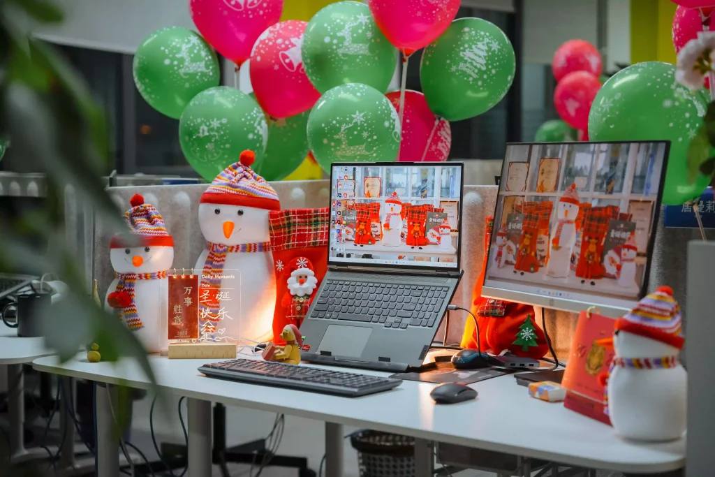 安宝特科技有限公司圣诞节日氛围