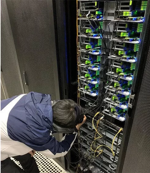 安宝特AR远程协助方案助攻 OCP 服务器跨国安装与部署