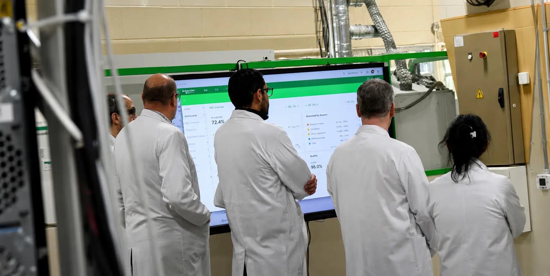 schneider-lab-coats